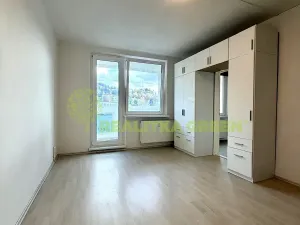 Prodej bytu 2+kk, Vsetín, Okružní, 39 m2