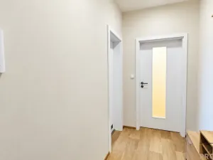 Pronájem bytu 2+kk, Hodonín, Národní třída, 39 m2