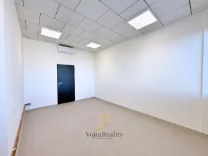 Pronájem kanceláře, Olomouc, Jožky Jabůrkové, 18 m2