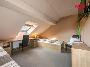 Prodej ubytování, Kladruby, Husova, 900 m2