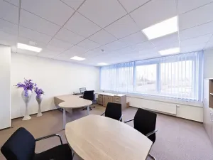 Pronájem kanceláře, Plzeň, Edvarda Beneše, 33 m2