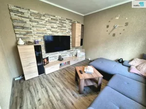 Prodej bytu 4+1, Aš, Dobrovského, 84 m2