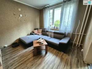 Prodej bytu 4+1, Aš, Dobrovského, 84 m2