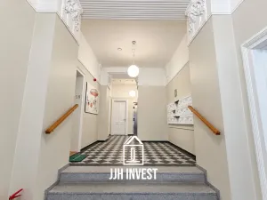 Pronájem bytu 2+kk, Praha - Holešovice, U průhonu, 44 m2
