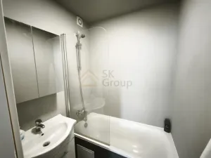 Pronájem bytu 2+1, Karlovy Vary, 56 m2