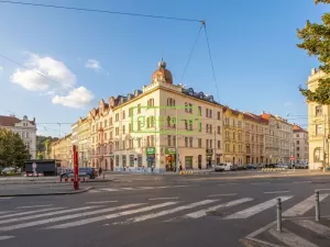 Pronájem bytu 1+kk, Praha - Nusle, Čestmírova, 24 m2