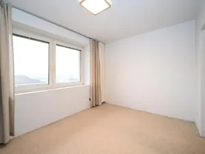 Pronájem vícegeneračního domu, Praha - Libeň, Na Jabloňce, 330 m2