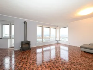 Pronájem vícegeneračního domu, Praha - Libeň, Na Jabloňce, 330 m2