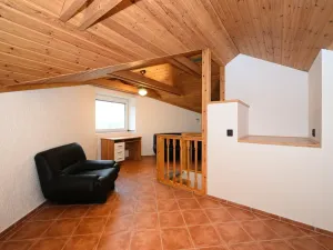 Pronájem vícegeneračního domu, Praha - Libeň, Na Jabloňce, 330 m2