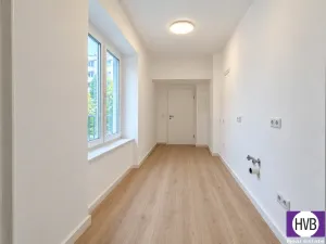 Prodej bytu 2+kk, Praha, Poupětova, 58 m2