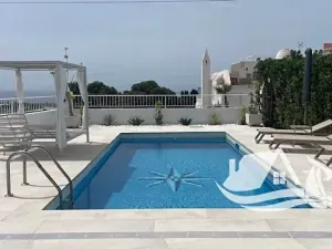 Prodej vily, Nerja, Španělsko, 190 m2