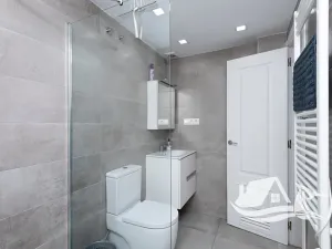 Prodej bytu 4+kk, Nerja, Španělsko, 104 m2