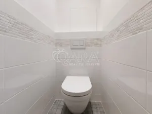 Pronájem bytu 2+1, Praha - Malešice, Káranská, 53 m2