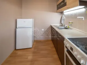 Pronájem bytu 2+kk, Neratovice, Na Výsluní, 40 m2