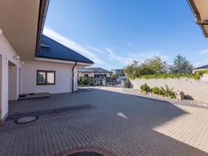 Prodej rodinného domu, Jesenice, Papoušková, 695 m2