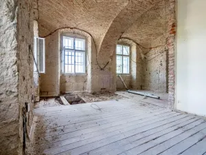 Prodej činžovního domu, Velké Všelisy, 3000 m2