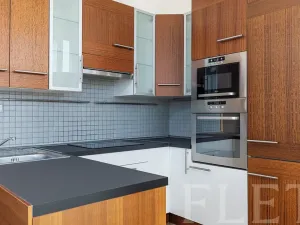 Prodej bytu 2+kk, Praha - Strašnice, V Rybníčkách, 46 m2