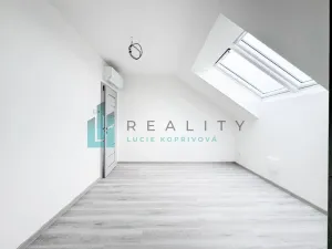 Prodej bytu 3+kk, Strážnice, Grůska, 92 m2