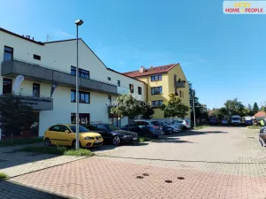 Pronájem garáže, Praha - Běchovice, Mladých Běchovic, 14 m2
