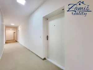 Pronájem bytu 1+kk, Kladno, Lesík, 33 m2