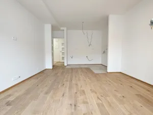 Prodej bytu 1+kk, Bystřice nad Pernštejnem, Masarykovo náměstí, 37 m2