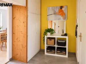 Prodej bytu 2+1, Ostrov, Štúrova, 56 m2