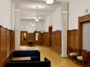 Pronájem kanceláře, Praha, Spálená, 346 m2