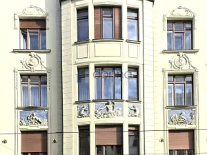 Pronájem kanceláře, Praha, Spálená, 346 m2