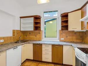Prodej rodinného domu, Praha - Háje, Prašná, 290 m2