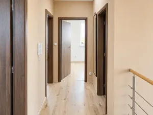 Pronájem rodinného domu, Praha - Letňany, Škarvadova, 170 m2