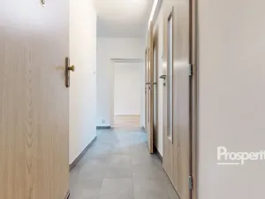 Pronájem bytu 1+1, Ústí nad Labem - Ústí nad Labem-centrum, SNP, 30 m2