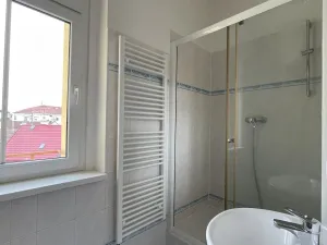 Prodej bytu 2+1, Karlovy Vary, Javorová, 67 m2