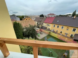 Prodej bytu 2+1, Karlovy Vary, Javorová, 67 m2