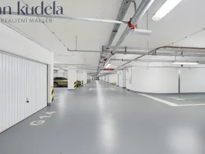 Pronájem bytu 3+kk, Praha - Holešovice, V háji, 74 m2