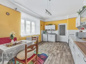 Prodej rodinného domu, Nové Město pod Smrkem, Palackého, 193 m2