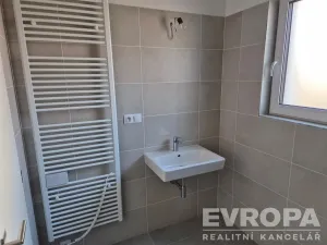 Prodej domu na klíč, Knovíz, Na Hrudném, 146 m2