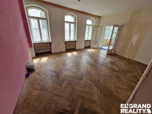 Prodej vícegeneračního domu, Sebnitz, Německo, 920 m2