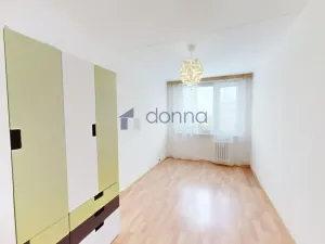 Pronájem bytu 3+kk, Praha, Zlešická, 68 m2