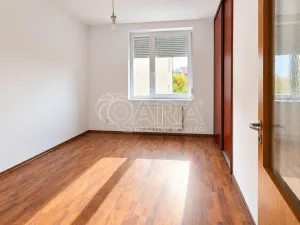 Prodej bytu 3+kk, Rudná, Havlíčkovo nám., 75 m2
