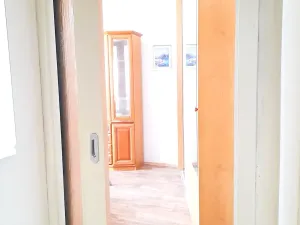 Pronájem bytu 1+kk, Praha - Bubeneč, Ve struhách, 33 m2
