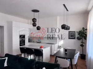 Pronájem bytu 2+kk, Praha - Žižkov, Lupáčova, 80 m2