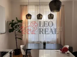 Pronájem bytu 2+kk, Praha - Žižkov, Lupáčova, 80 m2