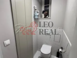Pronájem bytu 2+kk, Praha - Žižkov, Lupáčova, 80 m2