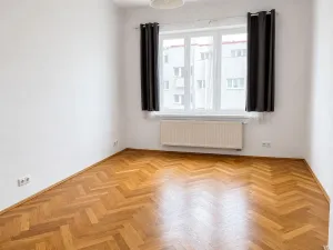 Pronájem bytu 2+1, Praha - Nusle, Na Pankráci, 70 m2