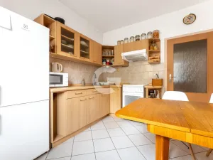 Prodej bytu 3+1, Zlín, Křiby, 62 m2