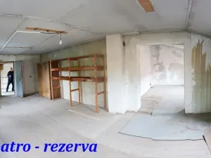 Pronájem skladu, Hředle, 243 m2