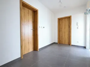 Pronájem bytu 2+kk, Holešov, Pod Hrádkem, 63 m2