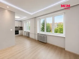 Prodej bytu 2+1, Ústí nad Labem - Bukov, Dukelských hrdinů, 52 m2