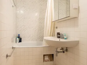 Pronájem bytu 2+kk, Praha - Kamýk, Smotlachova, 47 m2