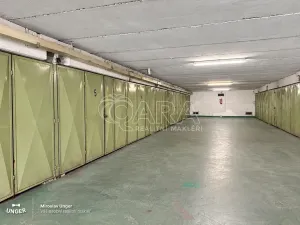 Prodej garáže, Praha - Troja, Písečná, 34 m2